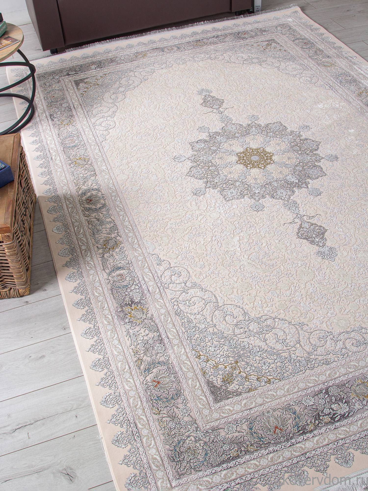 Ковер FARSI 1200 127091 000 Ковер FARSI 1200 127091 000