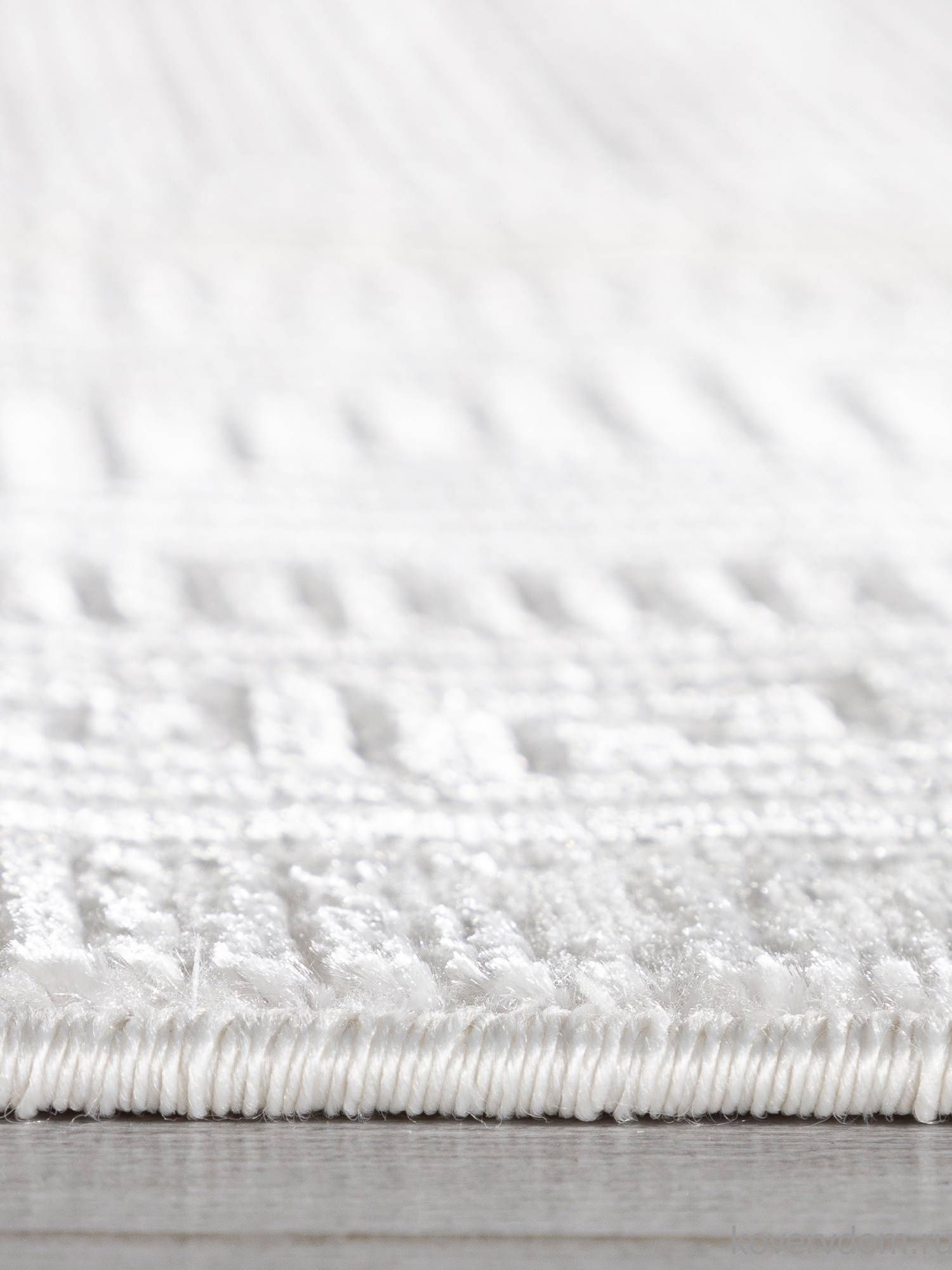 Ковер SHINE 31848A CREAM / WHITE